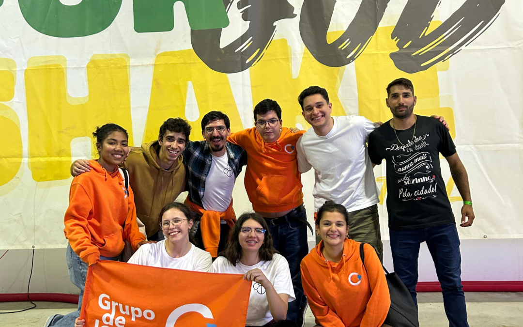 Grupo C+ no For God Shake