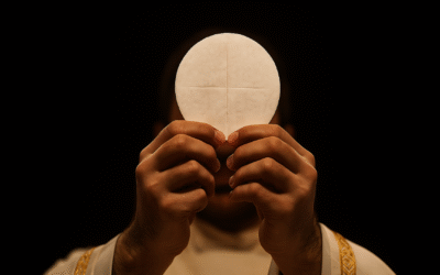 Solenidade do Santíssimo Corpo e Sangue de Cristo: O Pão Vivo que Desceu do Céu