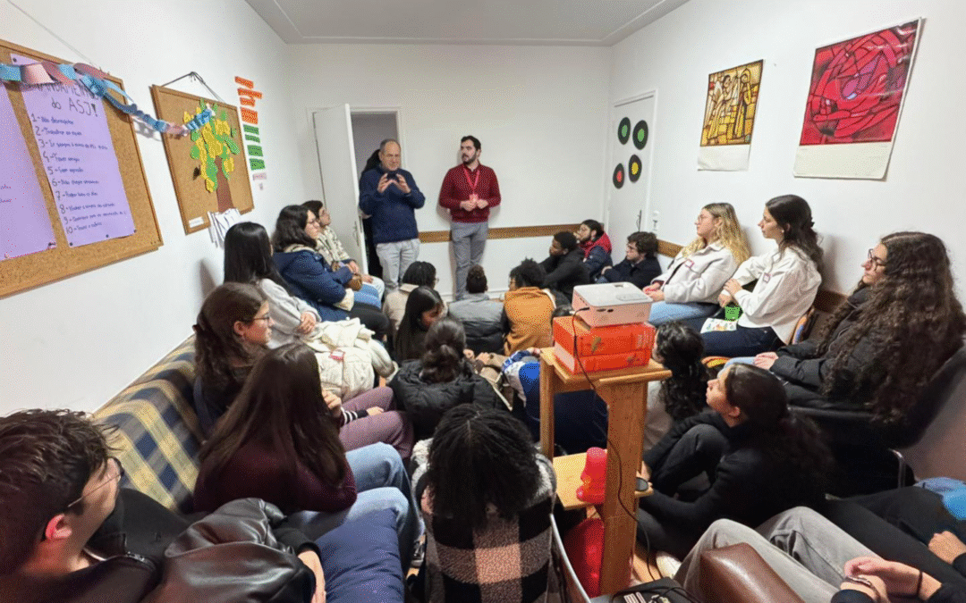 Alpha Jovens começou com casa cheia